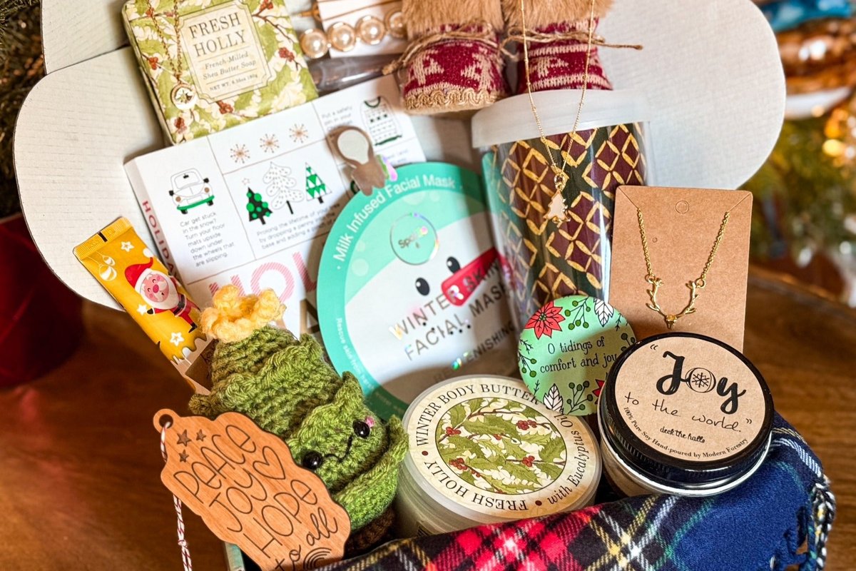 Hopebox subscription box
